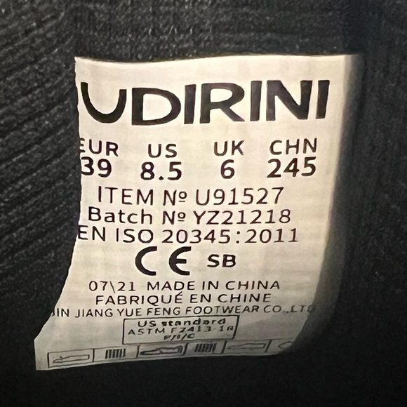 S35. NEW Udirini Women’s Steel Composite Toe Shoes Black/White EU39/US8.5 - Picture 2 of 5